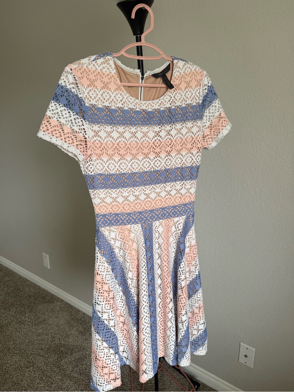 Bcbg Maxazria Lace-Trim Fit & Flare Dress in Blush Pink and Dusty Blue size XS